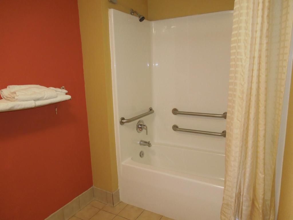 Kozy Inn Columbus Room photo